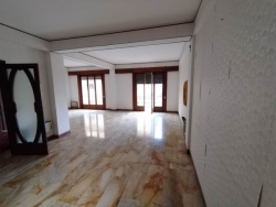 Ampio Appartamento Via Aschenez 245 Mq