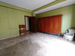 Ampio Appartamento Via Aschenez 245 Mq