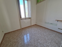 Appartamento Per Ufficio Molto Luminoso Sant'Anna 100 Mq