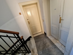 Appartamento Per Ufficio Molto Luminoso Sant'Anna 100 Mq