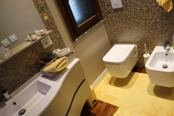 Lussuosa Villa Con Rifiniture Di Pregio, Giardino, Piscina e Vista Mare Saracinello 300 Mq 