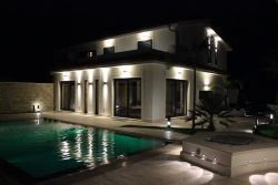 Lussuosa Villa Con Rifiniture Di Pregio, Giardino, Piscina e Vista Mare Saracinello 300 Mq 
