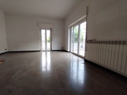 Appartamento 125 Mq + Posto Auto + Cantina Viale Calabria