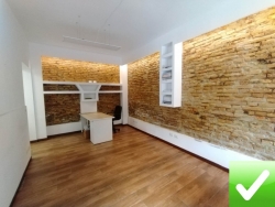 Studio Ristrutturato Via Cardinale Portanova 55 Mq