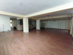 Locale C2 Piazza San Marco 170 Mq