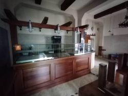  Locale Per Attività Di Ristorazione Via De Nava 60 Mq