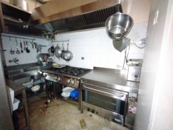  Locale Per Attività Di Ristorazione Via De Nava 60 Mq