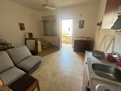 Indipendente Con Giardini e Terrazzo Palizzi