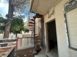 Indipendente Con Giardini e Terrazzo Palizzi