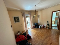  Appartamento Ampio + Due Posti Auto Collina Degli Angeli 130 Mq