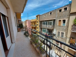 Appartamento Ristrutturato e Ben Rifinito Viale Aldo Moro 115 Mq