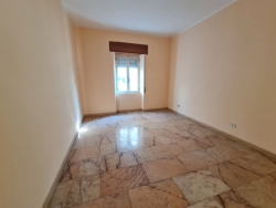 Appartamento Da Ristrutturare Saracinello 100 Mq