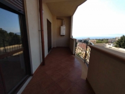 Appartamento Nuovo Parzialmente Arredato Panoramico Ortopedico 80 Mq