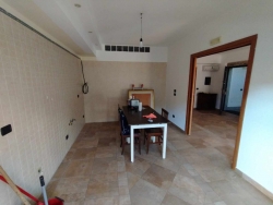 Appartamento Nuovo Parzialmente Arredato Panoramico Ortopedico 80 Mq