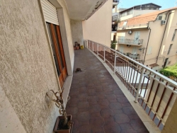 Ampio Appartamento 200 Mq + Garage 33 Mq + Posto Auto Botteghelle