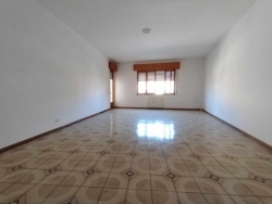 Ampio Appartamento 200 Mq + Garage 33 Mq + Posto Auto Botteghelle