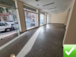 Locale Commerciale C1 Con 4 Vetrine Fronte Strada Via Gebbione 170 Mq