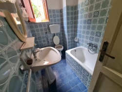 Appartamento Semi Indipendente + Cortile + Giardino Lazzaro 130 Mq