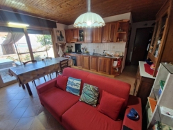 Casa Indipendente Panoramica 80 Mq + Corte 2000 Mq Paterriti