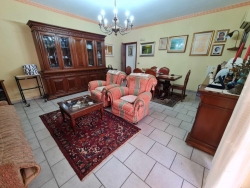 Ampio Appartamento + Posto Auto Villa San Giovanni 158 Mq