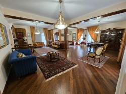 Prestigiosa Villa Indipendente Luminosa e Panoramica + Piscina + Garage + Giardino Pellaro