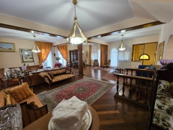 Prestigiosa Villa Indipendente Luminosa e Panoramica + Piscina + Garage + Giardino Pellaro