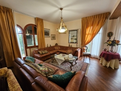Prestigiosa Villa Indipendente Luminosa e Panoramica + Piscina + Garage + Giardino Pellaro
