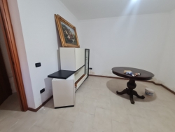Elegante Villetta a Schiera Panoramica + Giardino + Terrazzo + Garage + Posto Auto Gallico