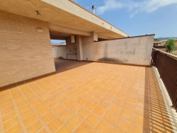 Elegante Villetta a Schiera Panoramica + Giardino + Terrazzo + Garage + Posto Auto Gallico