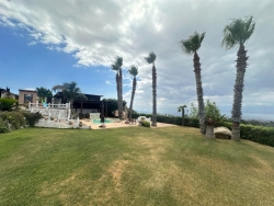 Elegante Villa Indipendente Super Panoramica Con Piscina Aretina