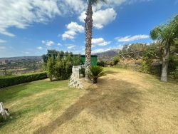 Elegante Villa Indipendente Super Panoramica Con Piscina Aretina