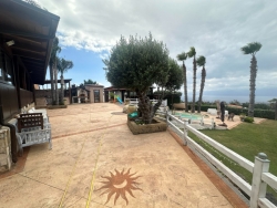 Elegante Villa Indipendente Super Panoramica Con Piscina Aretina