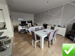 Prestigioso Appartamento Panoramico Via Torricelli Pescatori