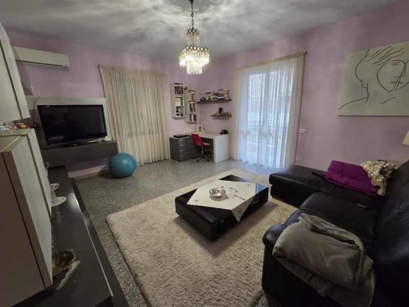 Appartamento Vuoto + Posto Auto Pellaro Centro 110 Mq