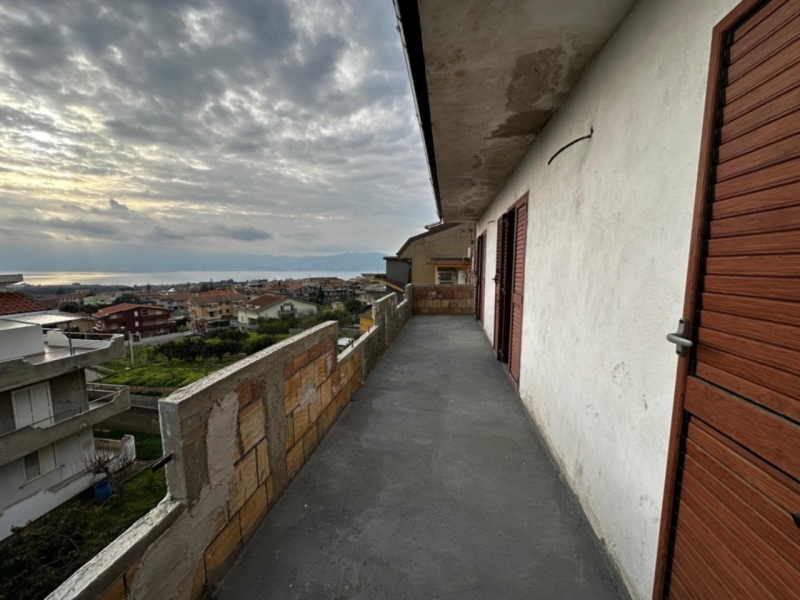 Appartamento Rustico Campo Calabro 130 Mq