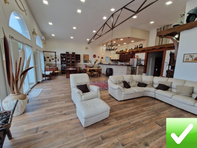Prestigiosa Villa + Giardino + Piscina + Spa Arangea 