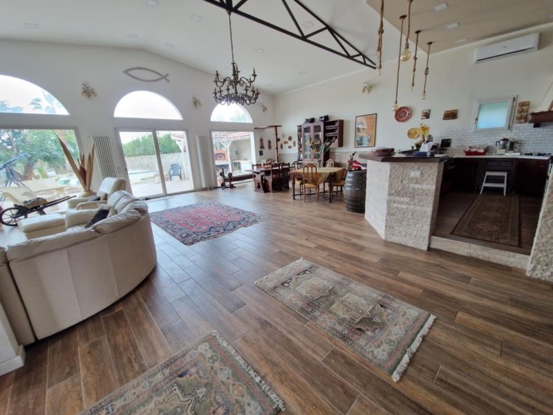 Prestigiosa Villa + Giardino + Piscina + Spa Arangea 