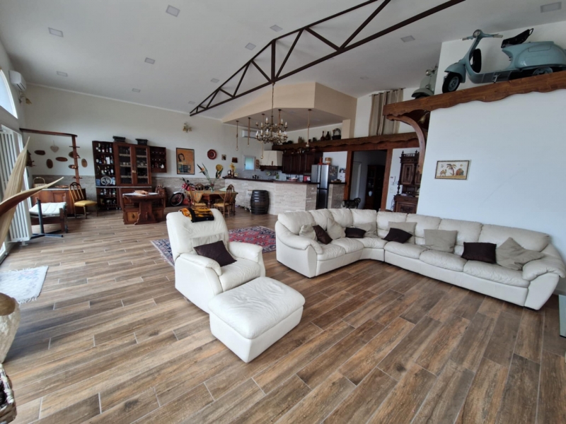 Prestigiosa Villa + Giardino + Piscina + Spa Arangea 