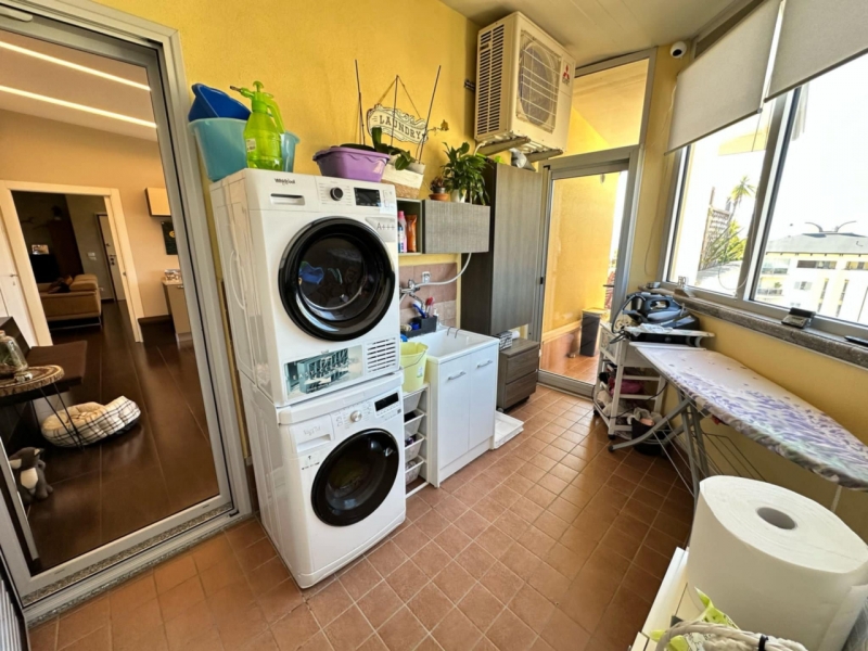 Splendido Attico Vista Mare + Lastrico + Garage Pentimele