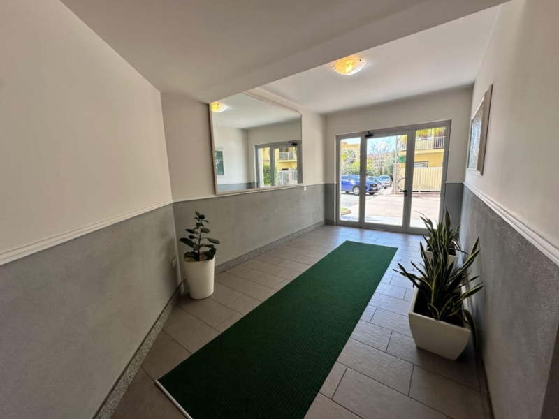 Splendido Attico Vista Mare + Lastrico + Garage Pentimele