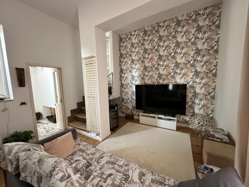Prestigioso Immobile 165 Mq Su Due Livelli + 100 Mq Di Terrazzi Centro Città