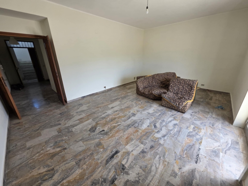 Ampio Appartamento Panoramico + Posto Auto Pietrastorta 150 Mq