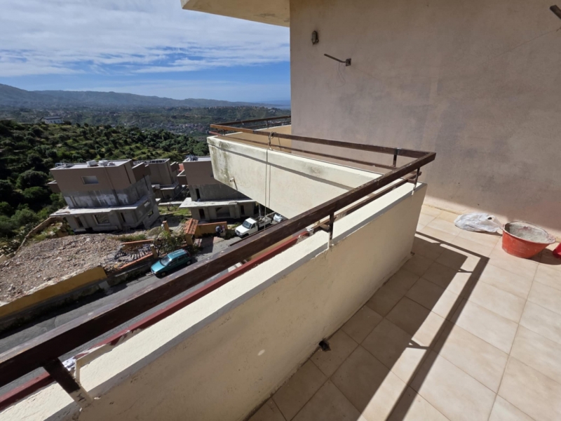 Ampio Appartamento Panoramico + Posto Auto Pietrastorta 150 Mq