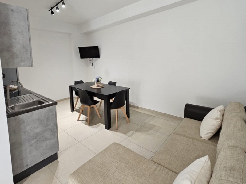 Attività di B&B Avviata In Struttura Moderna
