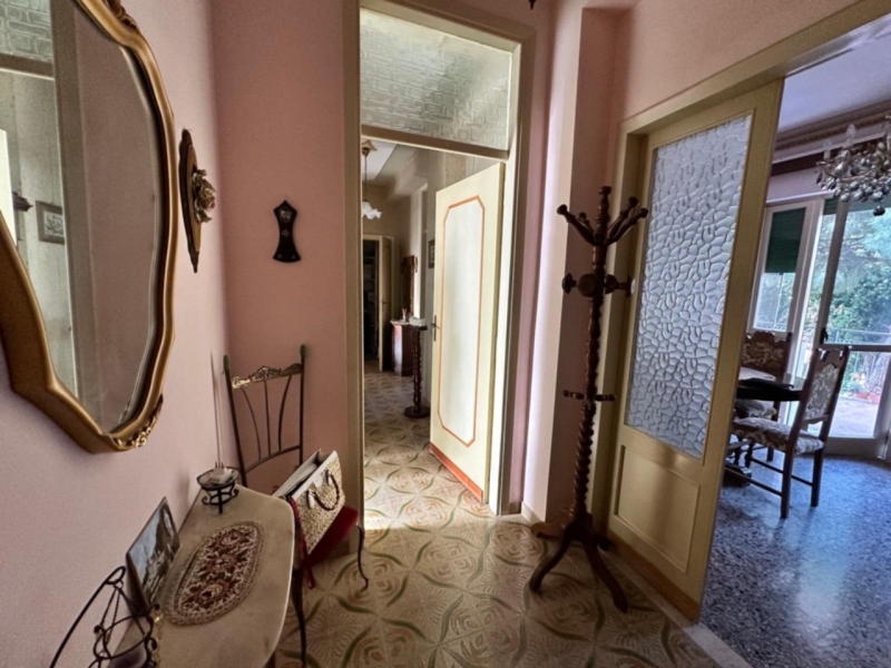 Nuda Proprietà Appartamento + Garage Sbarre Inferiori 89 Mq