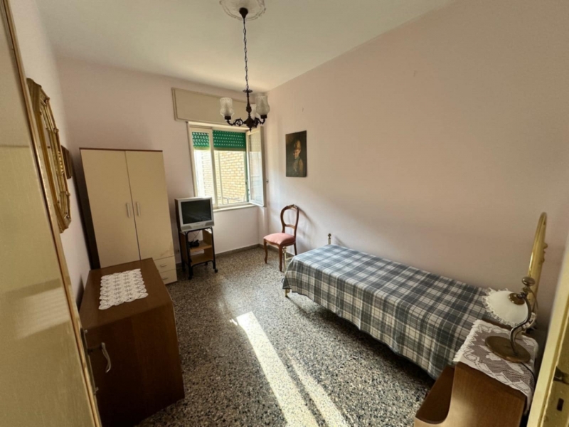 Nuda Proprietà Appartamento + Garage Sbarre Inferiori 89 Mq