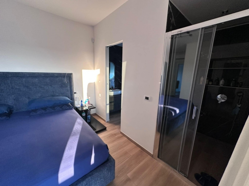VIilla Indipendente Panoramica Con Piscina Design Iconico Mortara