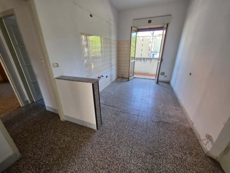 Appartamento Da Ristrutturare Modena 70 Mq