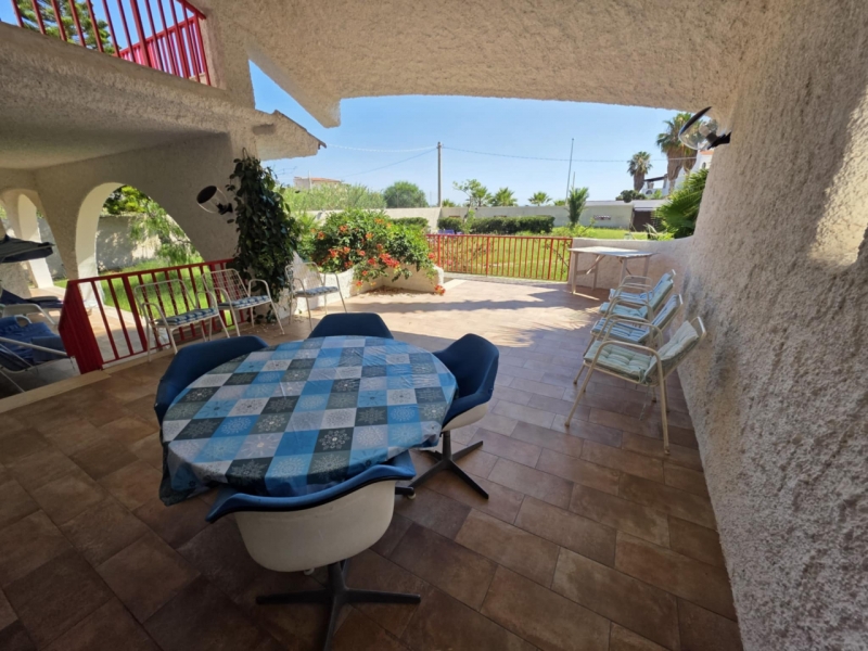 Villa Indipendente Con Giardino Saline
