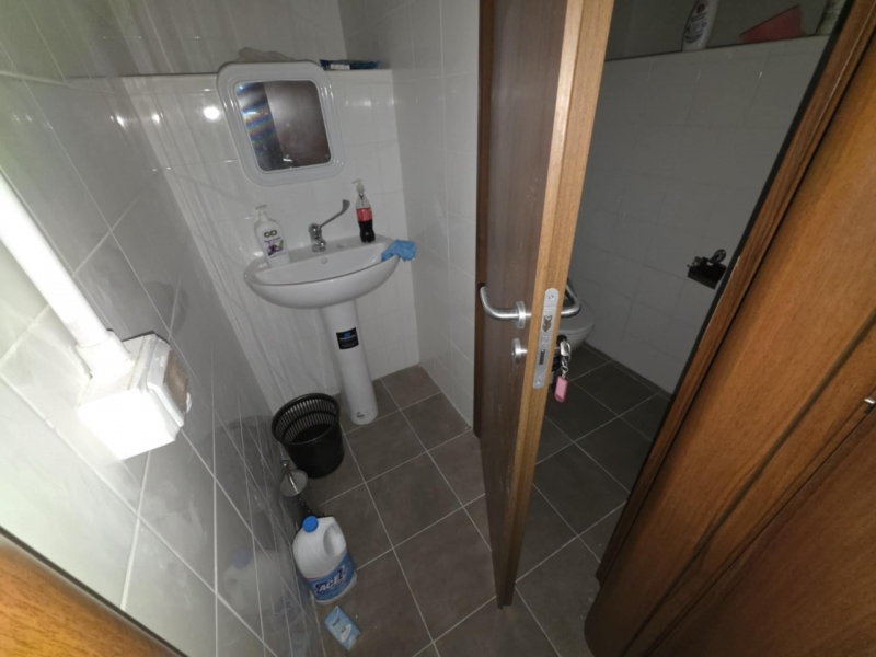 Locale Commerciale C1 Indipendente Arangea 140 Mq